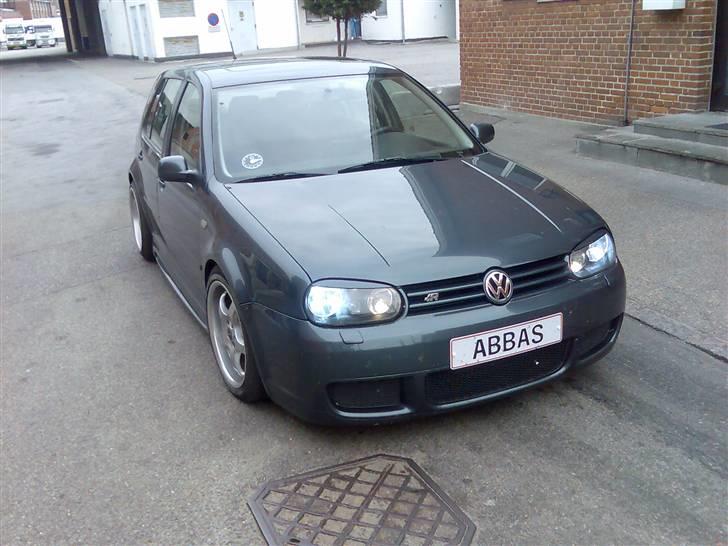 VW Golf 1,8 20v (SOLGT)  billede 2