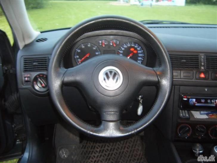 VW Golf 1,8 20v (SOLGT)  billede 4