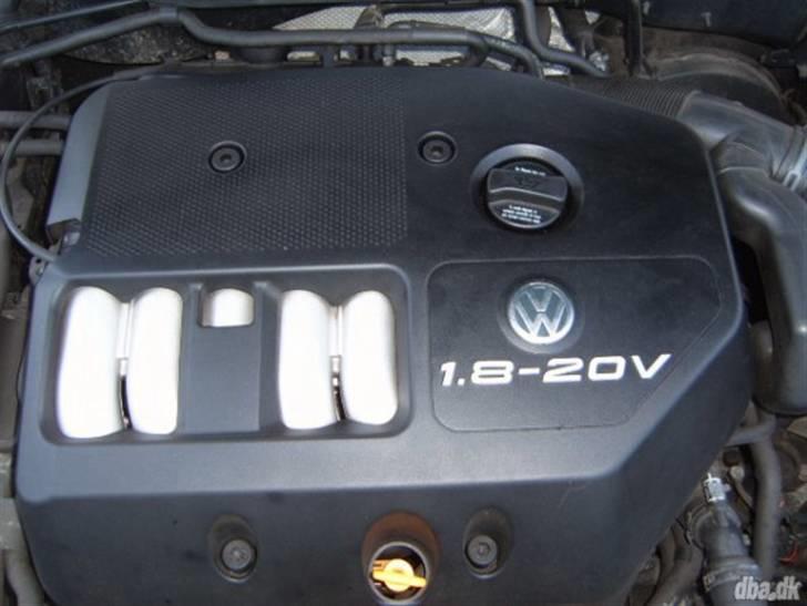 VW Golf 1,8 20v (SOLGT)  billede 9