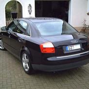 Audi A4 2,5TDI Quattro - SOLGT