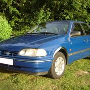 Ford Scorpio 