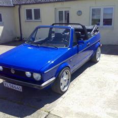 VW Golf 1 Cabrolet solgt