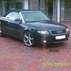 Audi a4 cabriolet V6 