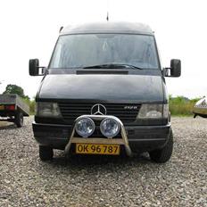 Mercedes Benz Sprinter 212D solt
