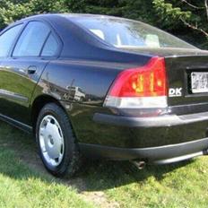 Volvo S60 2,4 140 4d