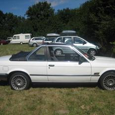 BMW                          E30 318i TC BAUR TC2