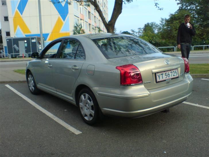 Toyota Avensis billede 3