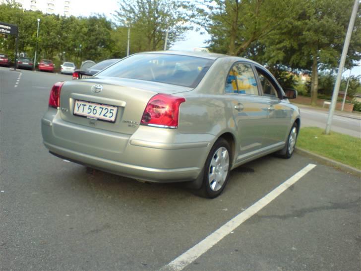 Toyota Avensis billede 4
