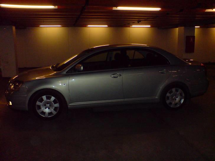 Toyota Avensis billede 6