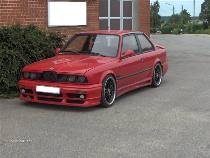 BMW 320i E30 SOLGT billede 17