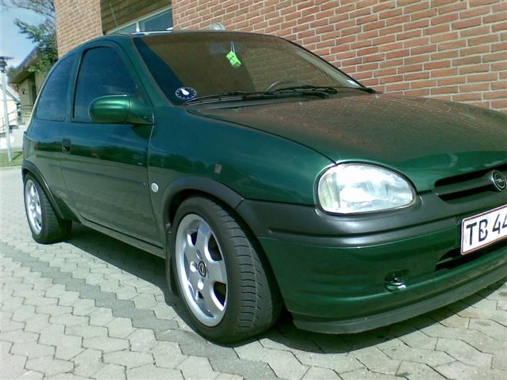 Opel Corsa sport 16v ((SOLGT)) billede 2