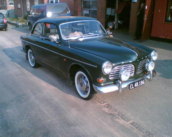 Volvo Amazon SOLGT - Hun ser nu ellers dejlig ud med de hvide dæksider, men her er der ingen billige smutveje. PIS! billede 2