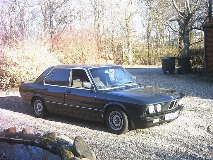 BMW 524 TD E28 billede 4