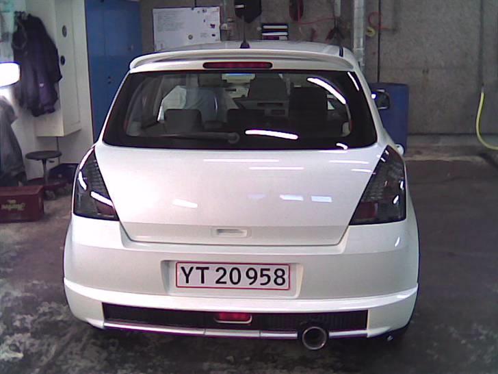 Suzuki swift perlemor hvid! billede 1