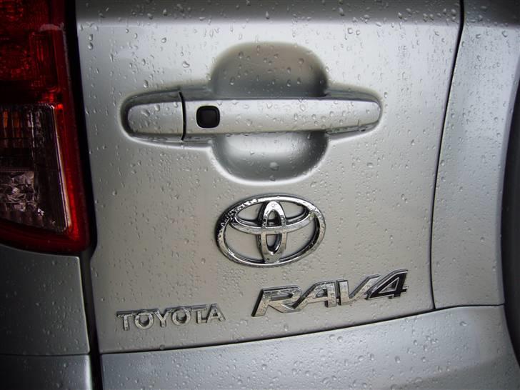 Toyota Rav4 X  2,2 D-4D 177 4x4  billede 13