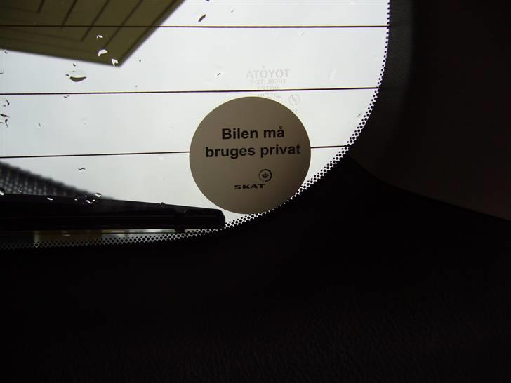 Toyota Rav4 X  2,2 D-4D 177 4x4  - Verdens dyreste klistermærke. Pris 92500 gode danske kroner...... billede 14