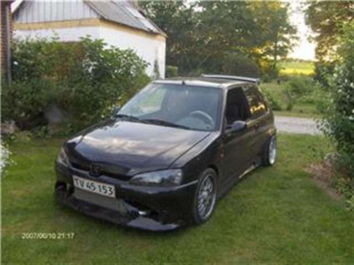 Peugeot 106 turbo RIP HUGGET OP billede 1