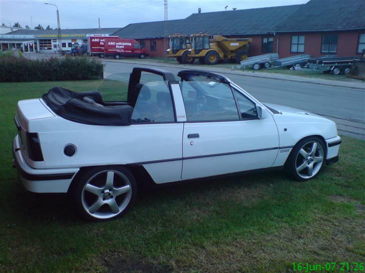Opel kadett GSi cab solgt billede 1