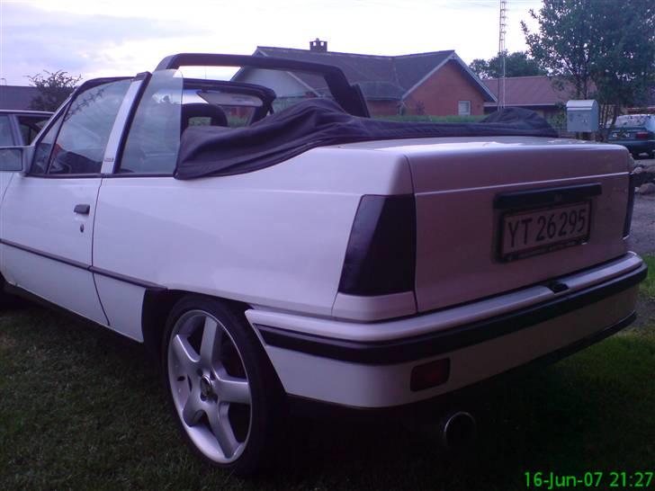 Opel kadett GSi cab solgt billede 5