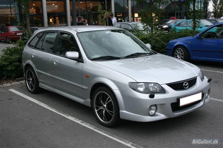 Mazda 323F 2,0Sportive Solgt - Med de længe ventet fælge taget af Nicolaj A til træf med holbæk og omegn billede 16