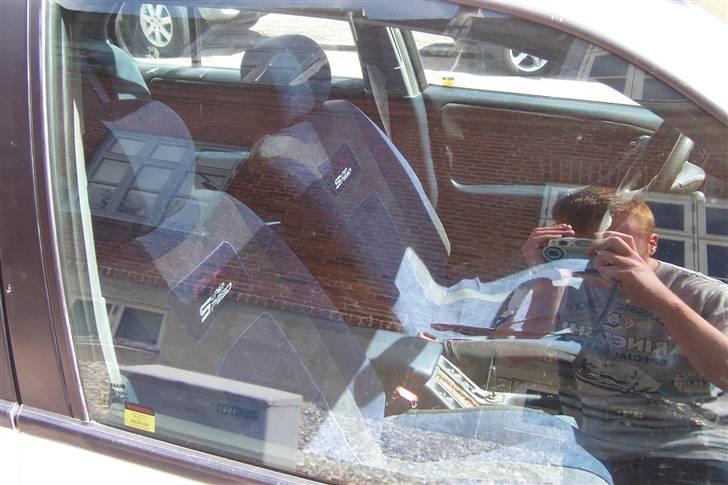 Nissan primera 2,0 slx aut solgt billede 5