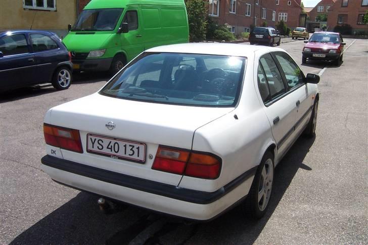 Nissan primera 2,0 slx aut solgt billede 6