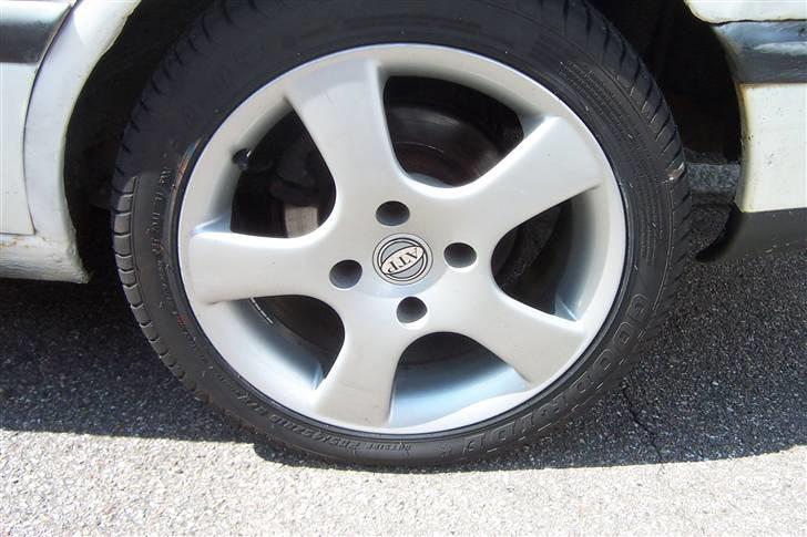 Nissan primera 2,0 slx aut solgt - atp16". sommer billede 8