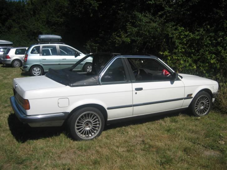 BMW                          E30 318i TC BAUR TC2 billede 3