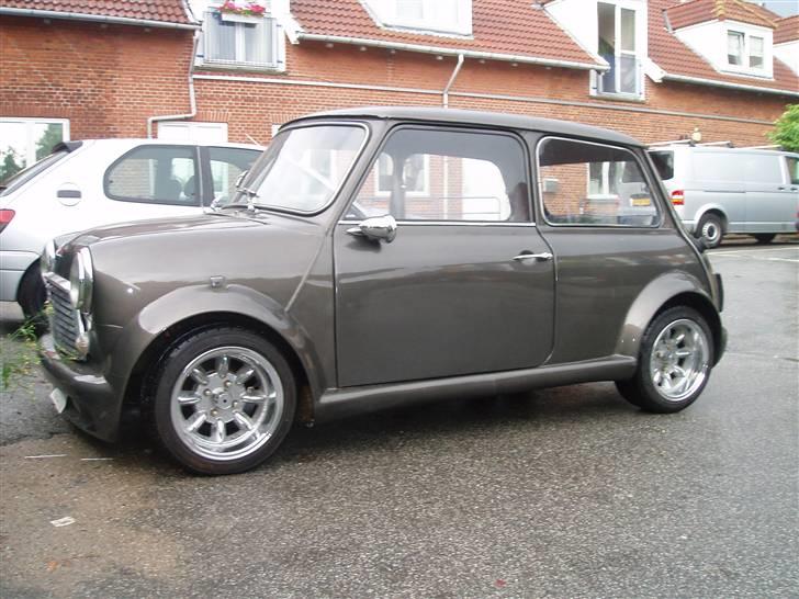 Mini mascot 1000 ( SOLGT) billede 4