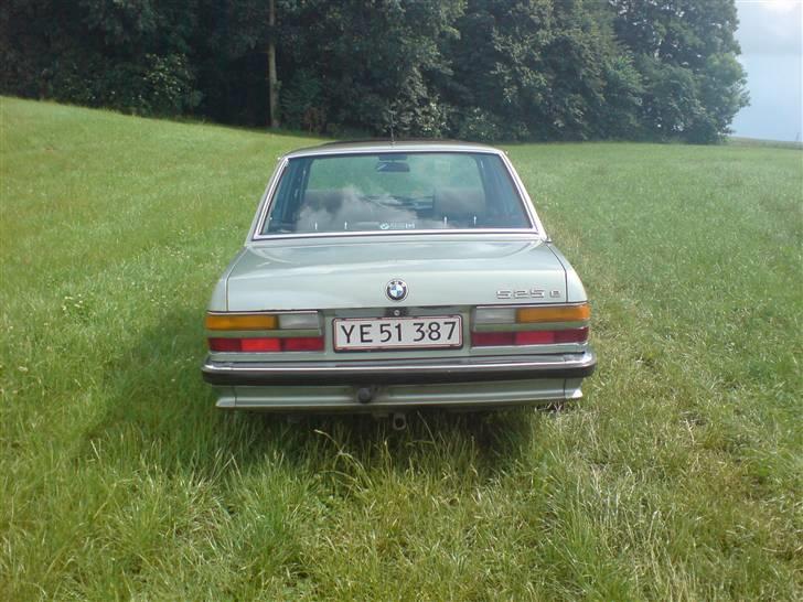 BMW 525e *SOLGT* billede 5