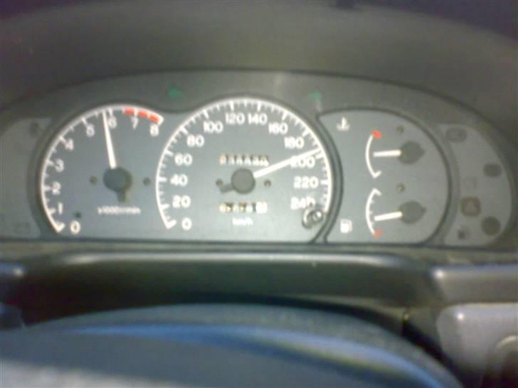 Mitsubishi Lancer 1.6 GLXi billede 11