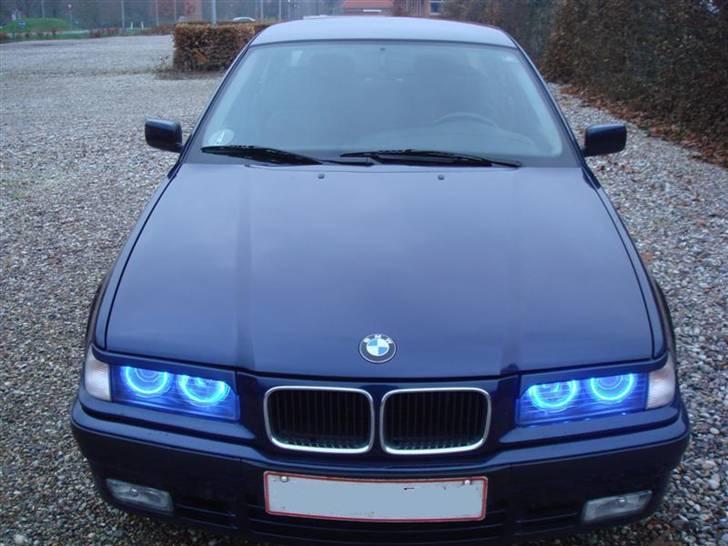 BMW E36 billede 1