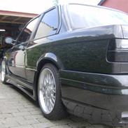 BMW E30 320 / 325 Solgt