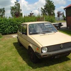 VW golf 1 skrottet