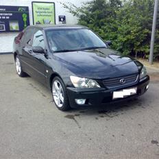 Lexus IS200 Sport *Solgt*