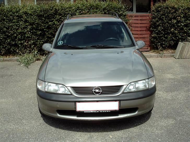 Opel Vectra B St.car  SOLGT billede 2