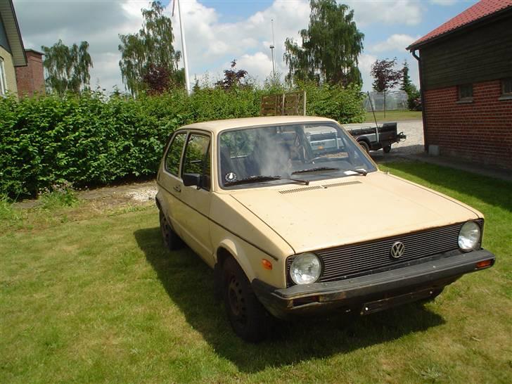 VW golf 1 skrottet billede 3
