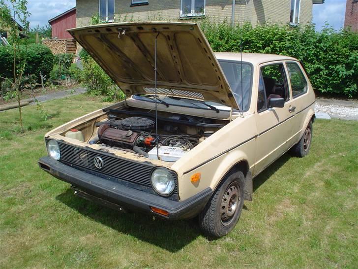 VW golf 1 skrottet billede 7