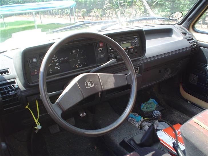 VW golf 1 skrottet billede 9