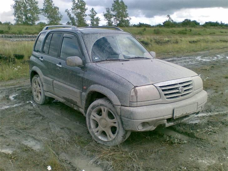 Suzuki Grand Vitara Active - Mudder styling a la Korskro. billede 8