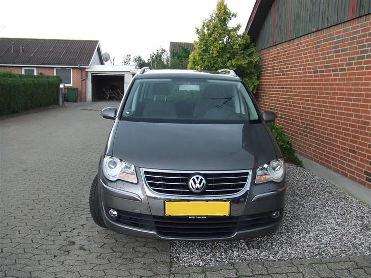 VW Touran TSI Highline DSG billede 2