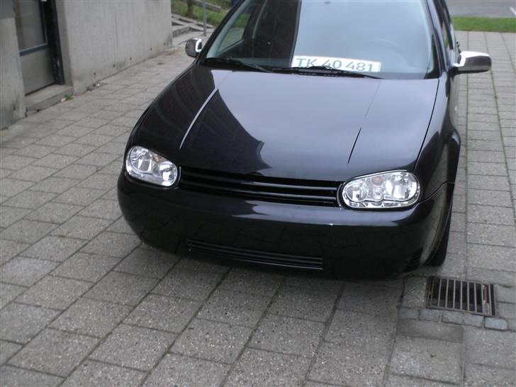 VW Golf 4 (solgt) billede 1