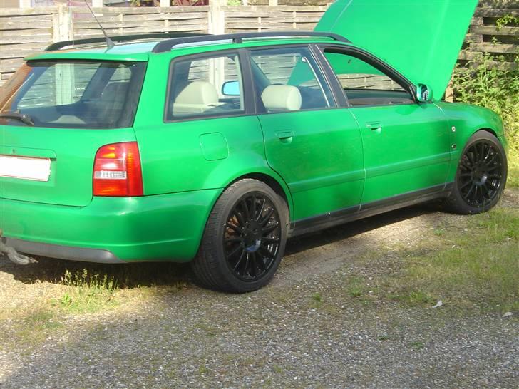 Audi A4 1.8T  "SOLGT" billede 2