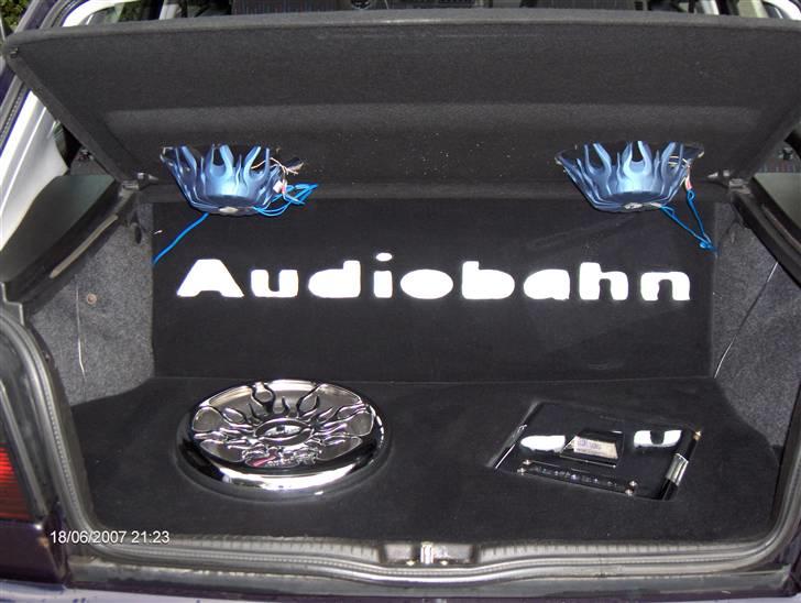 VW 1,8 5d CL Solgt billede 4