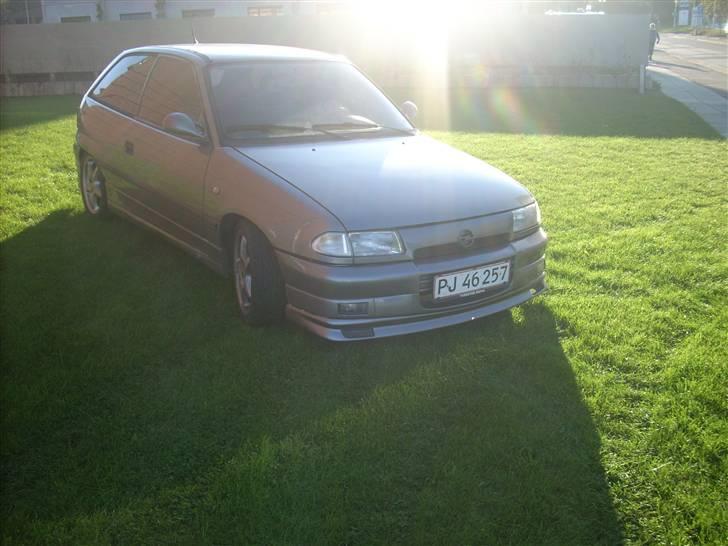 Opel Astra (Solgt) billede 1