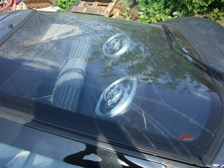 Toyota Celica 1,6 gt PROJEKT - 6x9" lige fået dem sat i, spiller godt sammen med bassboxen.. :) billede 15