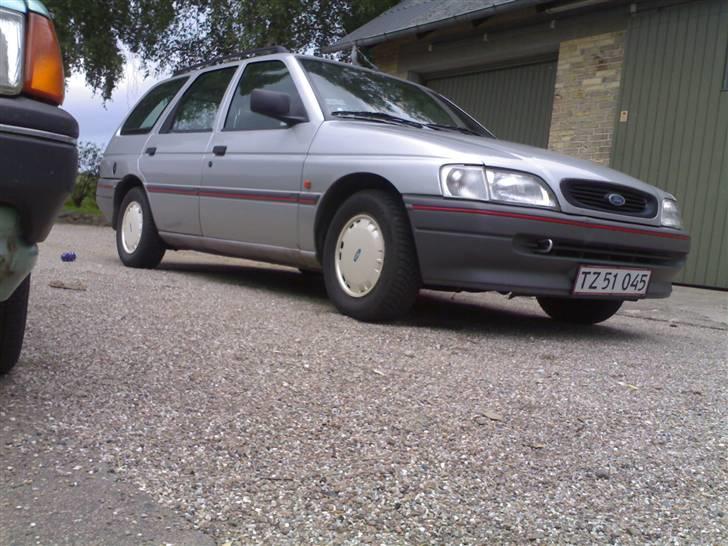 Ford Escort stc - uhh den er leée billede 5