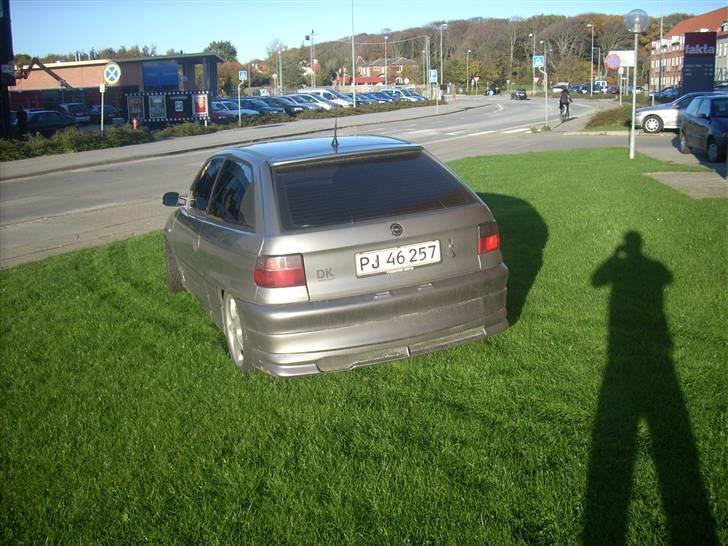 Opel Astra (Solgt) billede 4