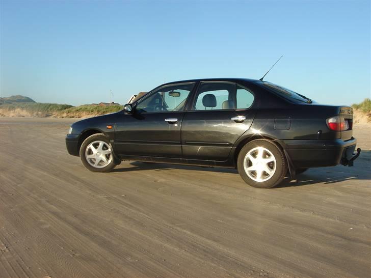 Nissan Primera SE (Solgt) billede 2