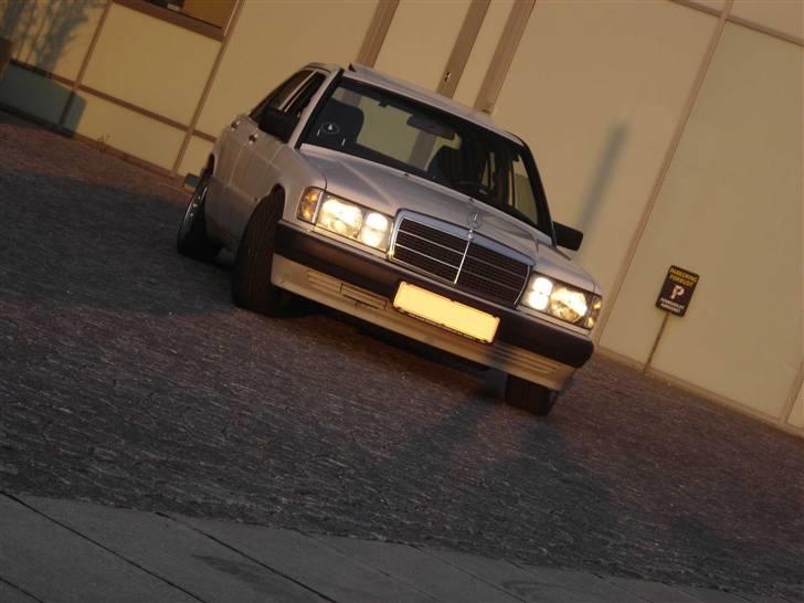 Mercedes Benz 190e (Solgt) billede 1